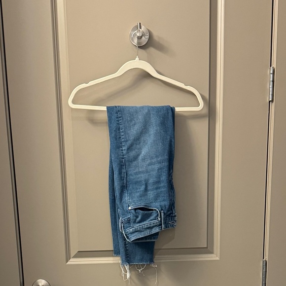 MOTHER The Looker Ankle Fray Jeans - Picture 4 of 7